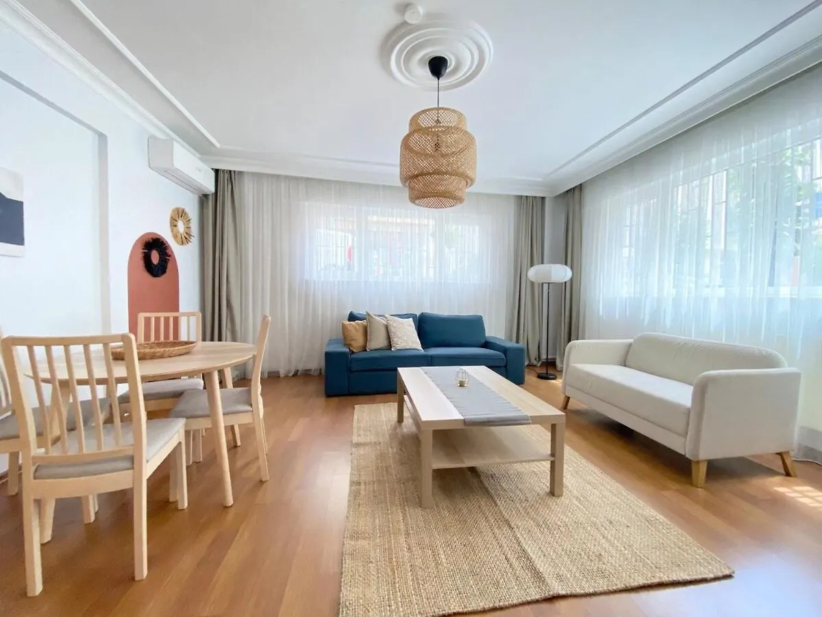 Near Nisantasi & Stylish No1 Apartment Istanbul