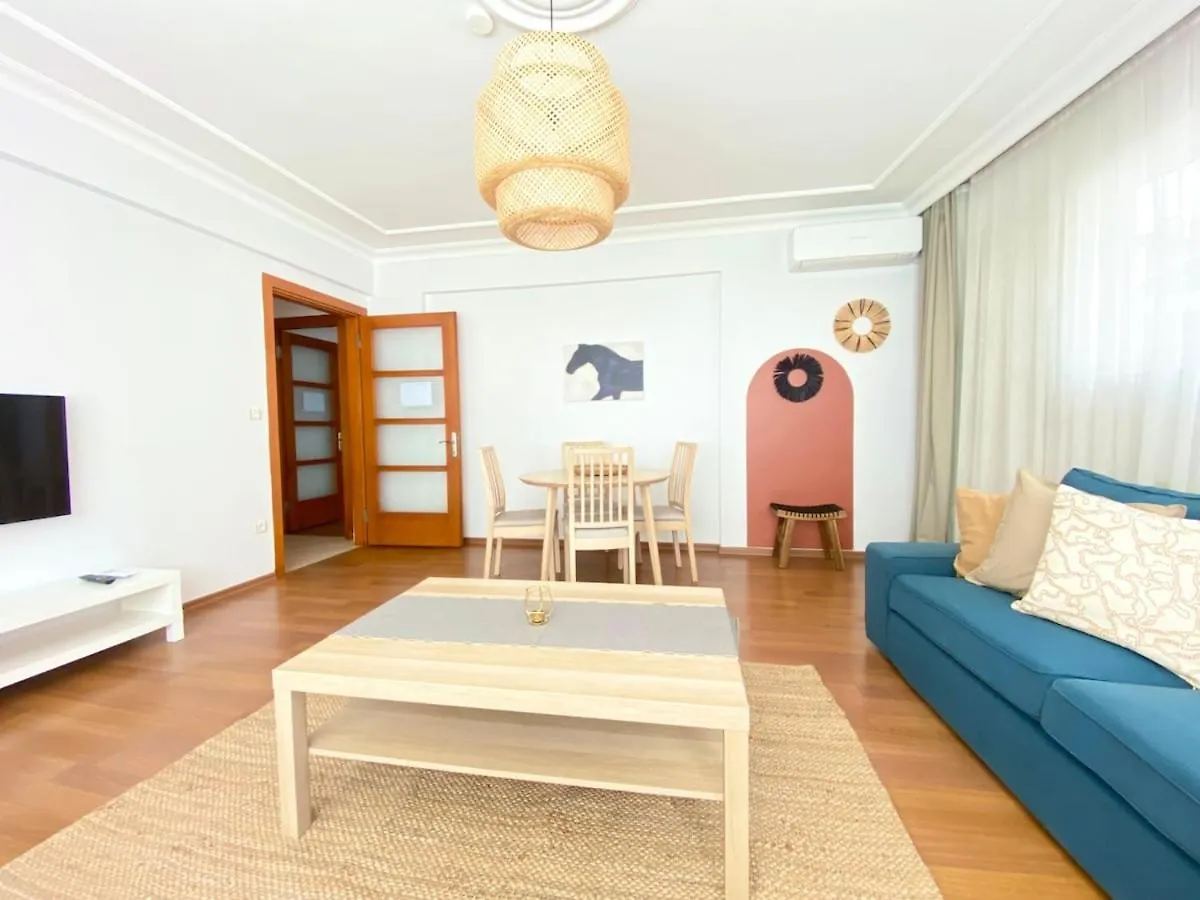 Near Nisantasi & Stylish No1 Apartment Istanbul