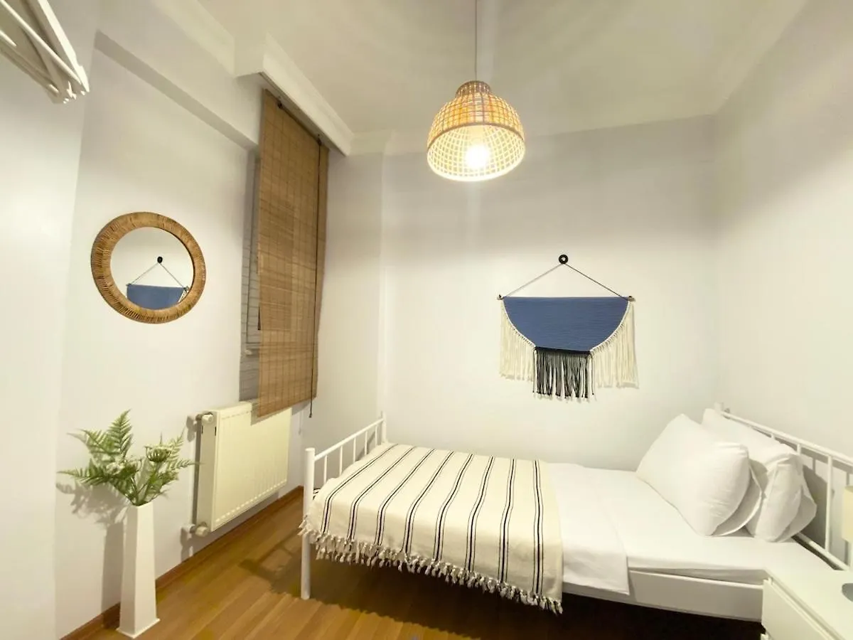 Near Nisantasi & Stylish No1 Apartment Istanbul